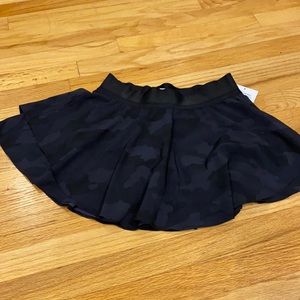 NWT COURT RIVAL HR skirt